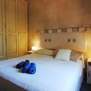 https://acquamarina-exclusive-sea-house.in-sardinia.net